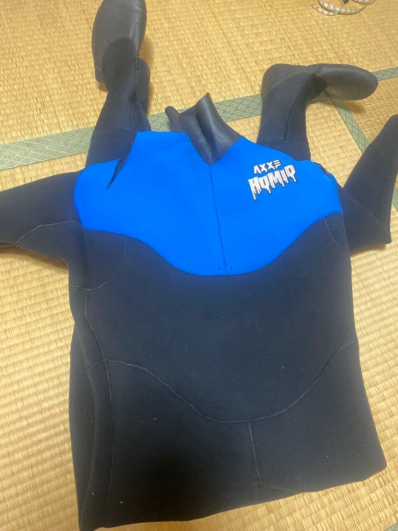 サーフィン・ボディボード AXXE WETSUITS/ DRY SUITS