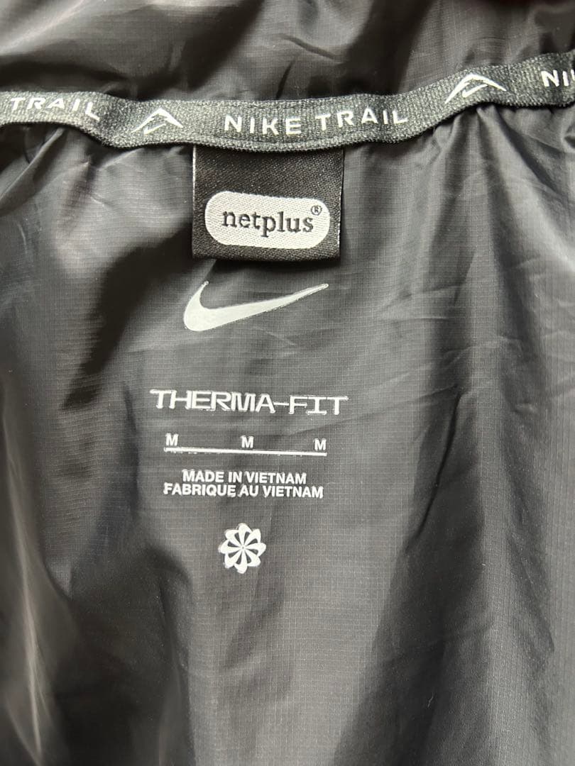 NIKE ナイキ トレイル プリマロフト　サーマフィット　ベスト　M ブラック