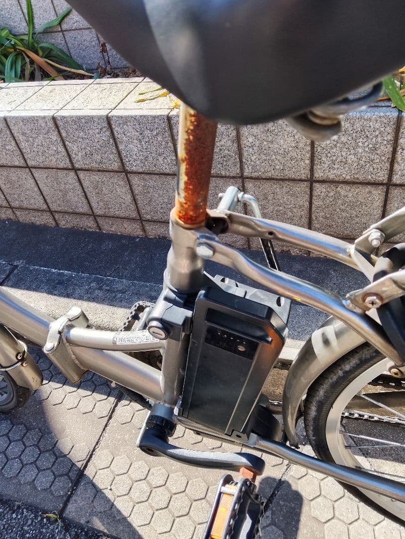 電動アシスト自転車 シティタイプ 26インチカゴ付　 バッテリー5.8ma正常