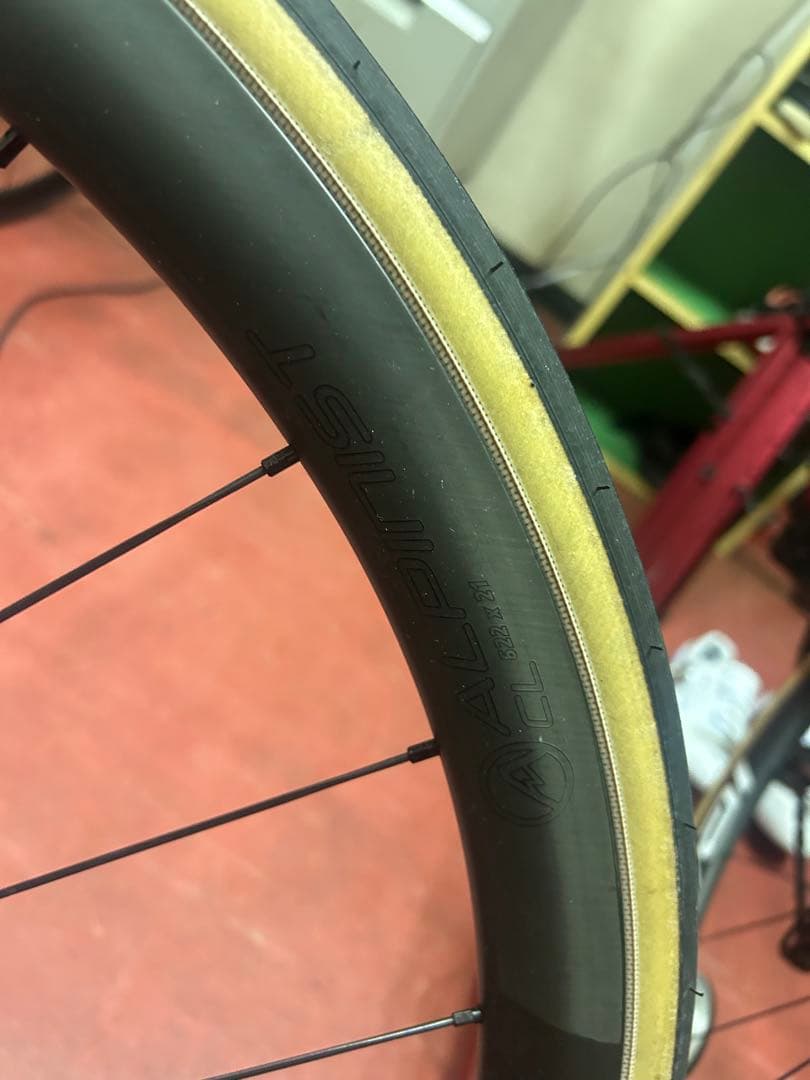 roval Alpinist CL ディスクホイール