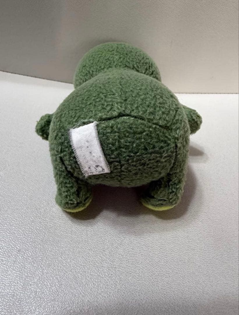 バムとケロカフェボウル　おじぎちゃんピンバッジ　バム巾着　トランプ　ケロちゃんS