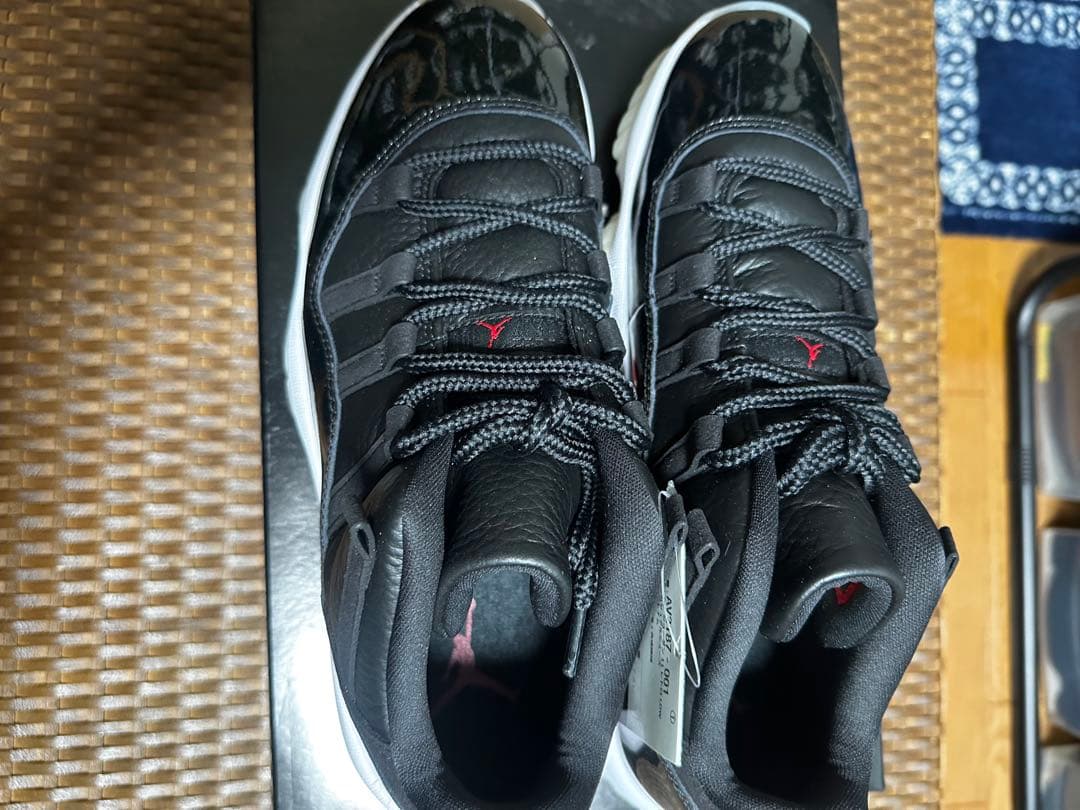 シューズ(男性用) Air Jordan 11 RETRO LOW