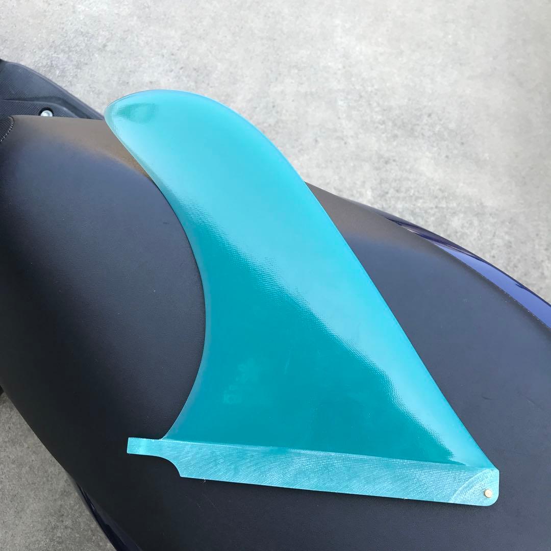 サーフボードフィン 青色 約20cm