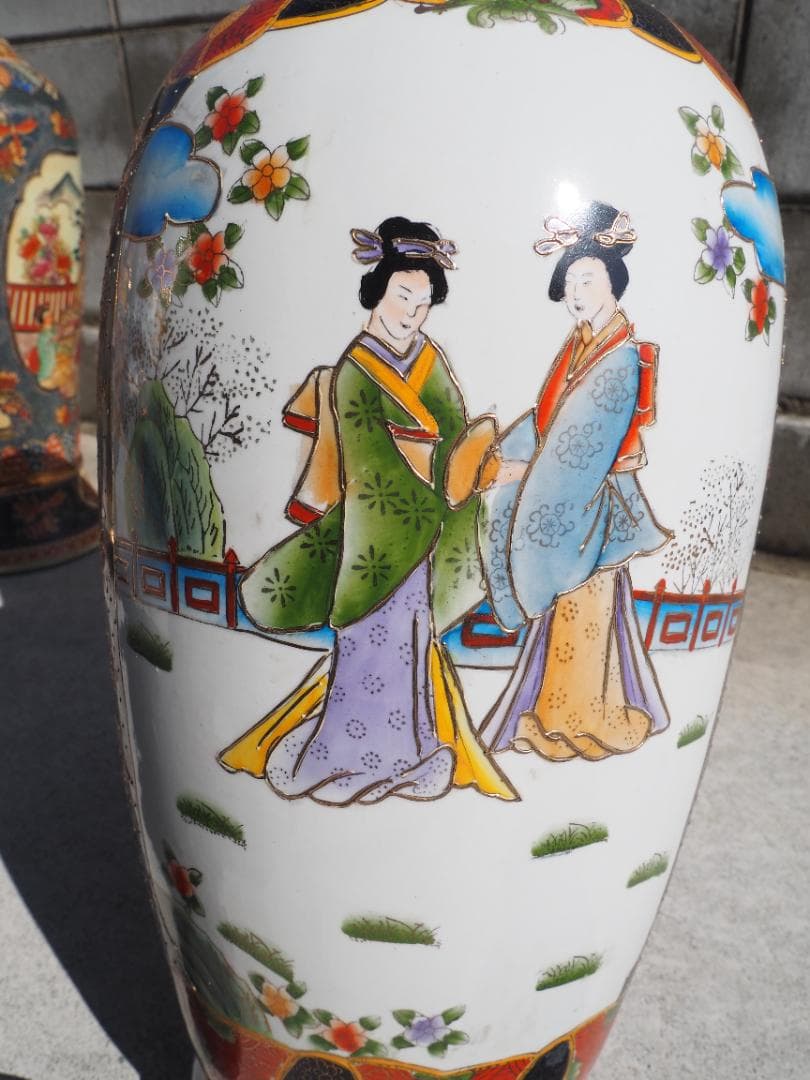 大型花瓶　中国製　女人図　花