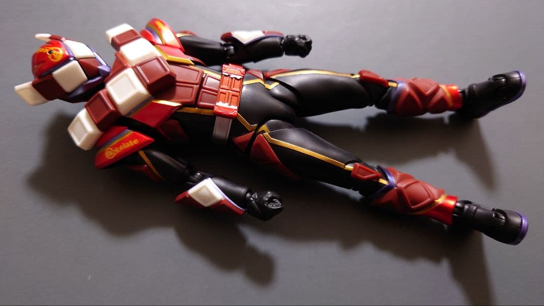 フィギュアーツ 仮面ライダーヴァレン ＆ ヴラム (開封品) セット