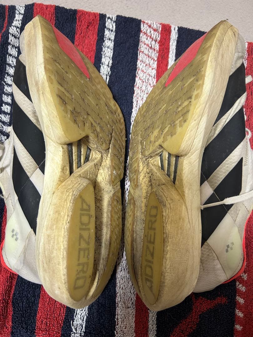adidas プロ4