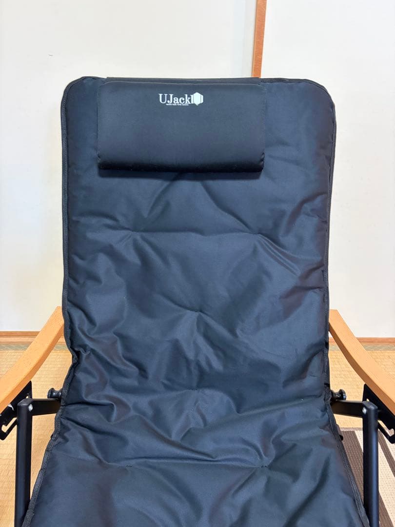 U-JACK 難燃　リクライニングローチェア　プレミアムクッション付き　ブラック