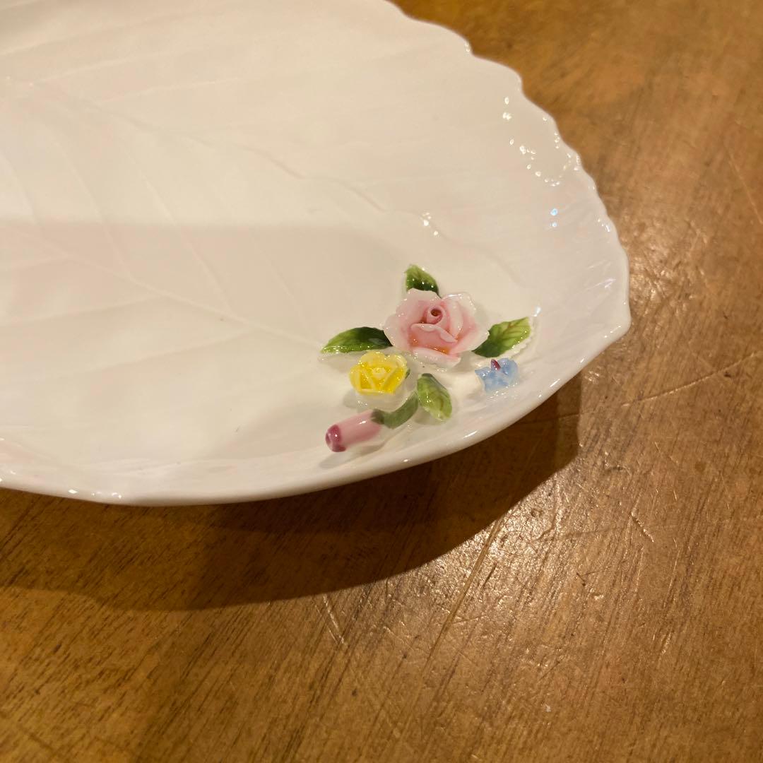 マルリボーンチャイナ薔薇細工葉形皿5枚箱付き