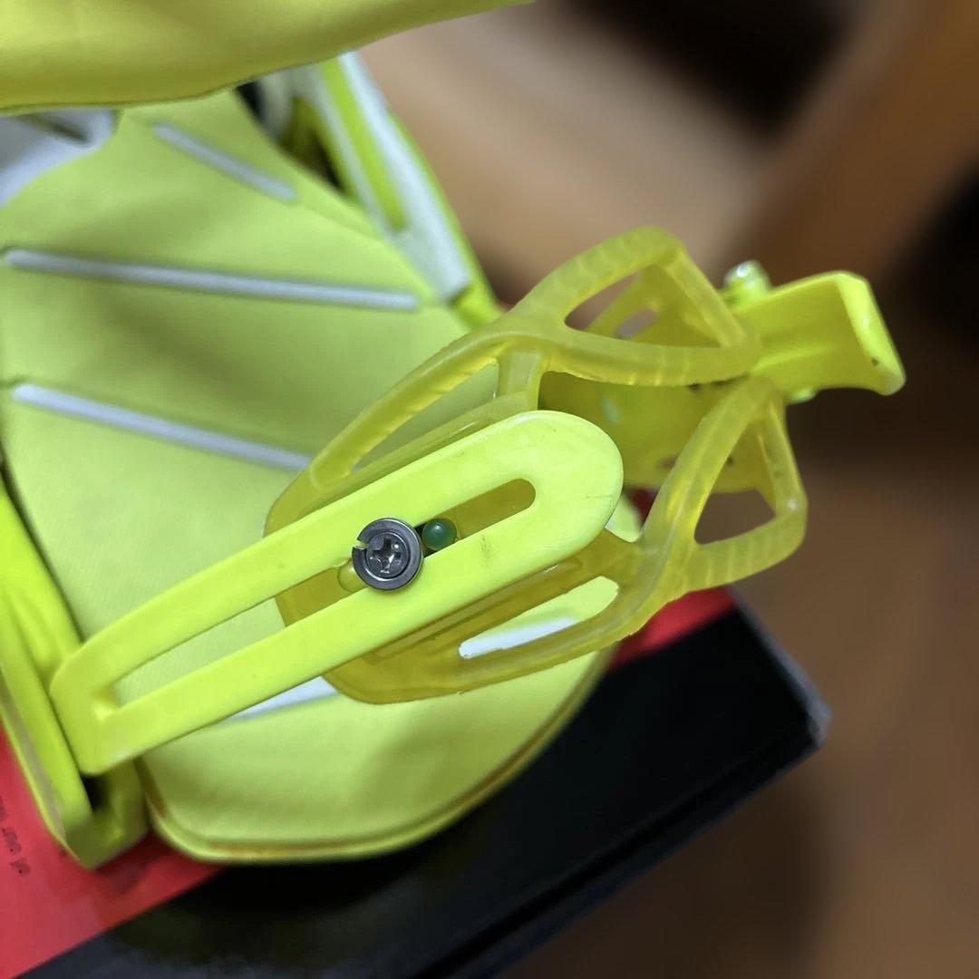 SALOMON スノーボードビンディング イエロー
