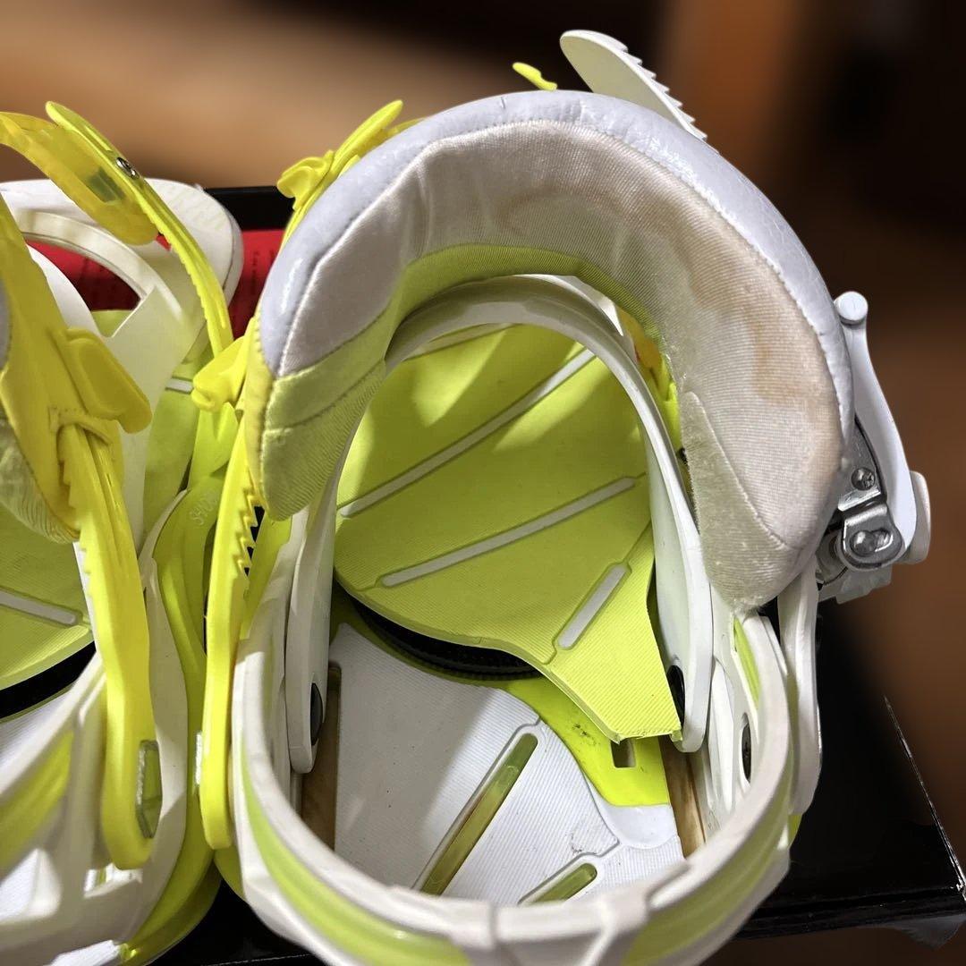 SALOMON スノーボードビンディング イエロー
