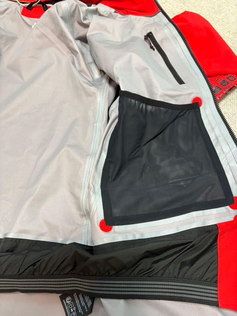 【未使用】JONES Shralpinist Stretch Jacket