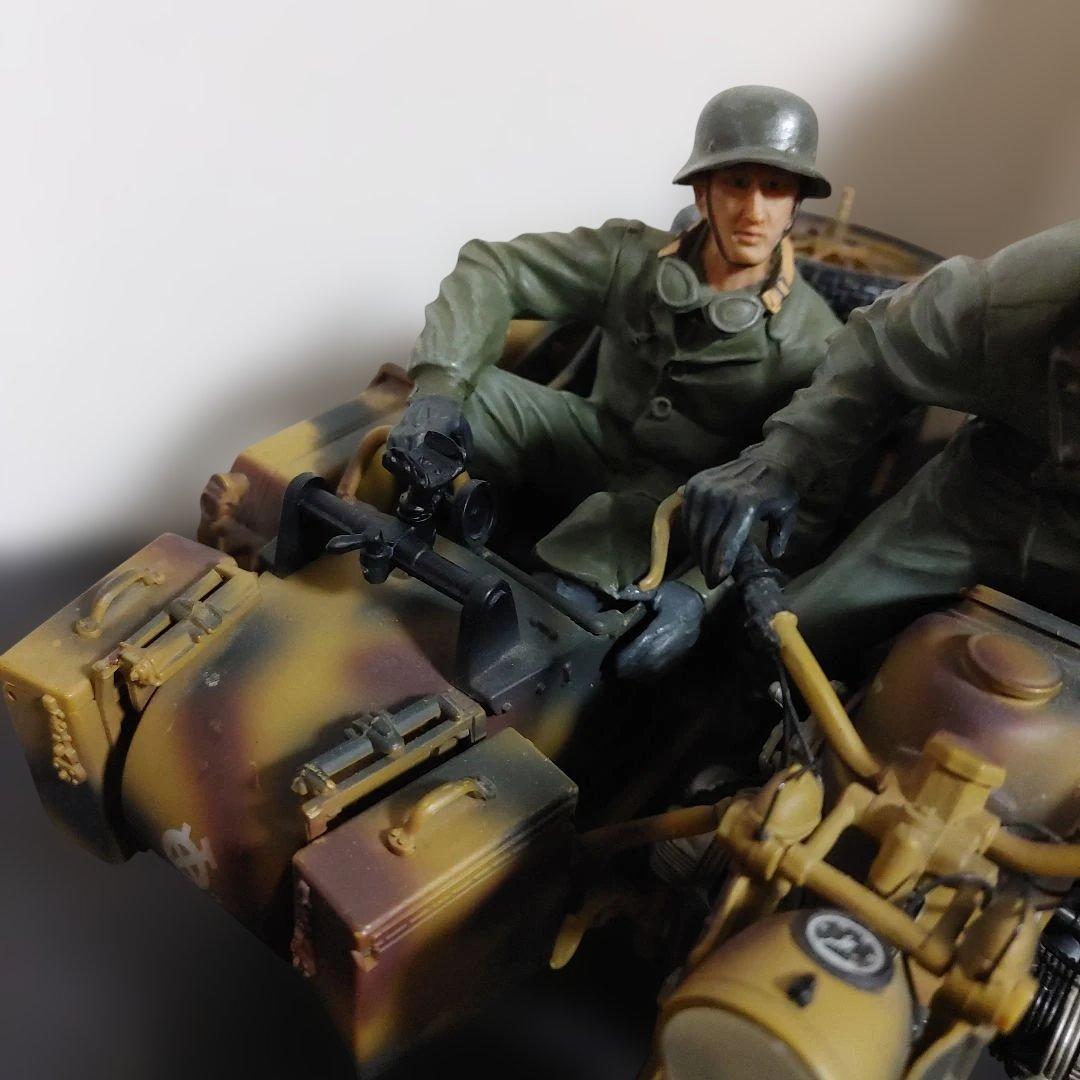 ツェンダップKS750 シュコー X タミヤ　1／10 フィギュア