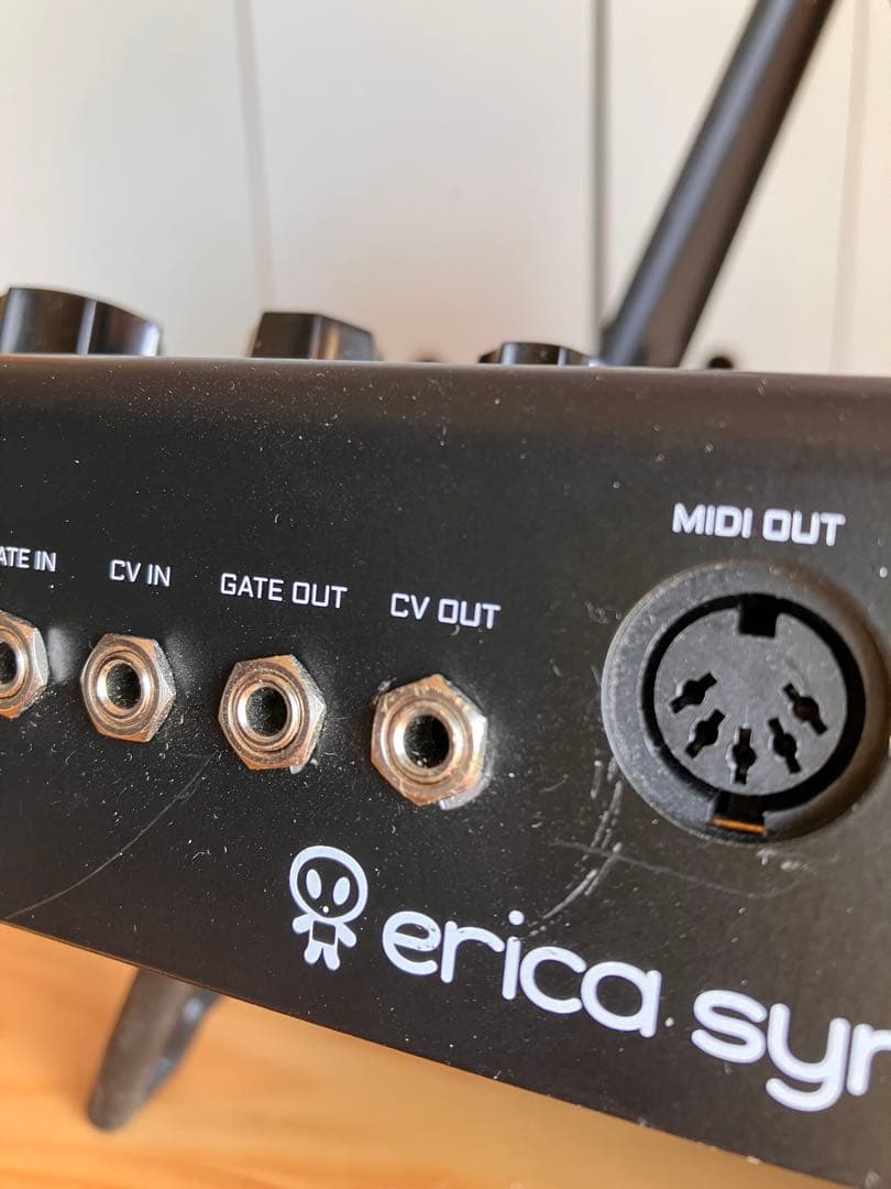鍵盤楽器 Erica Synth Bassline db-1