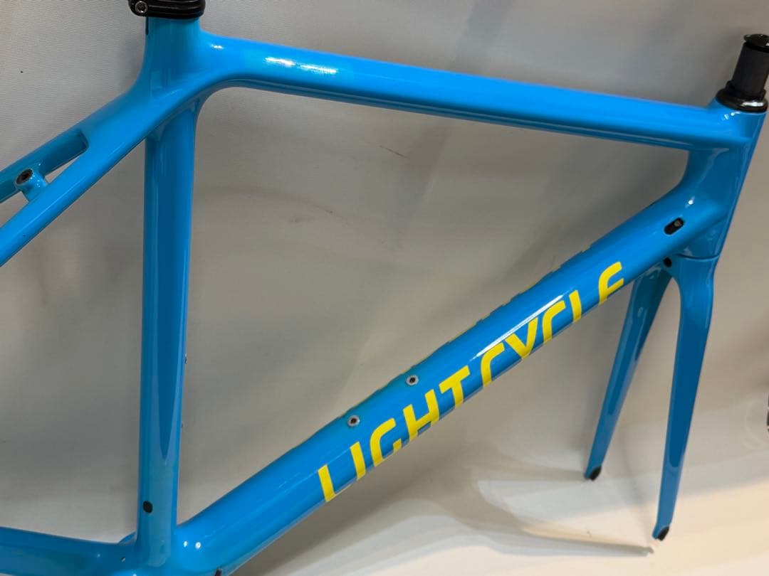 訳ありジャンク品 LIGHTCYCLE 軽量カーボンロードバイクフレーム