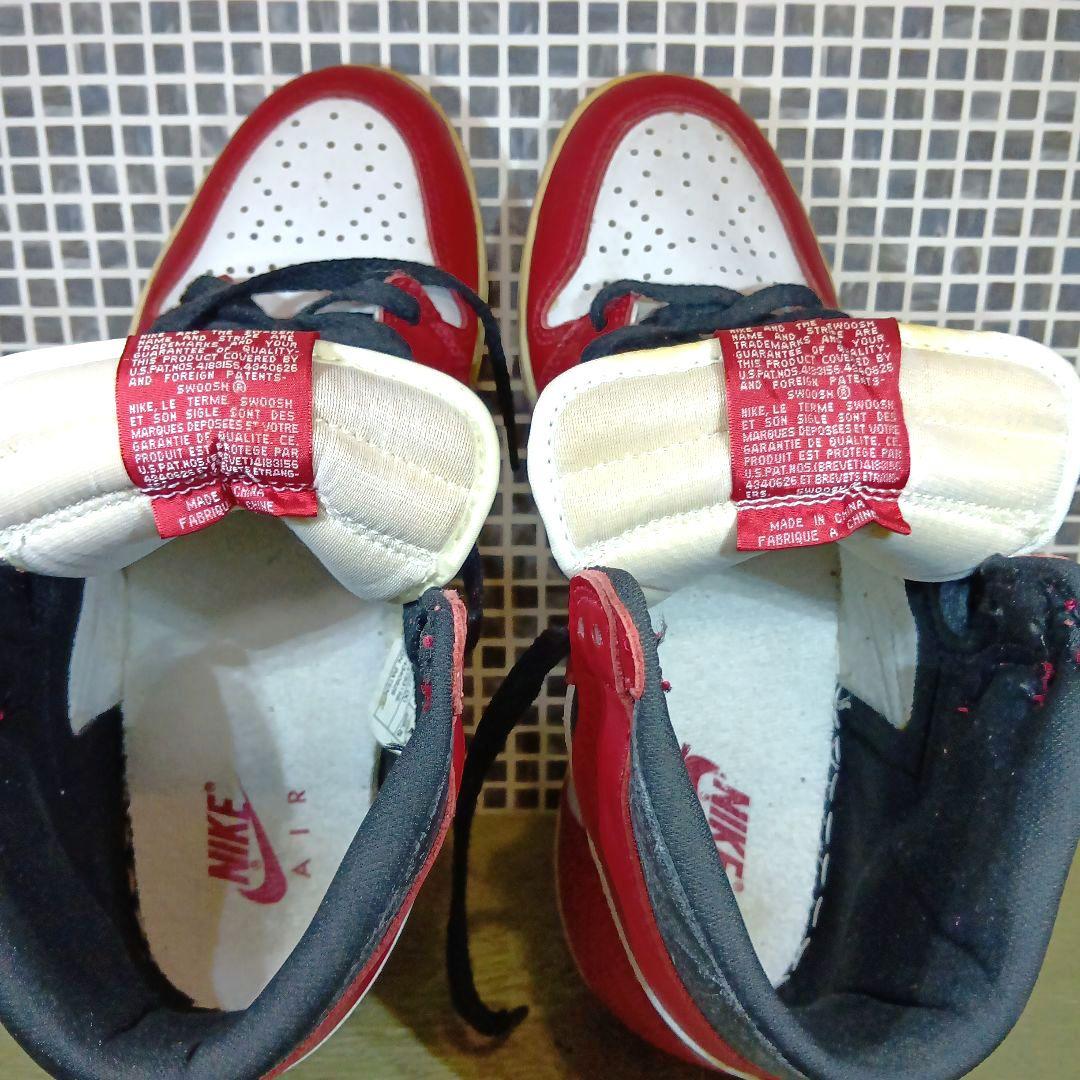 ナイキ　エアジョーダン1 Retro High OG \"Chicago\"
