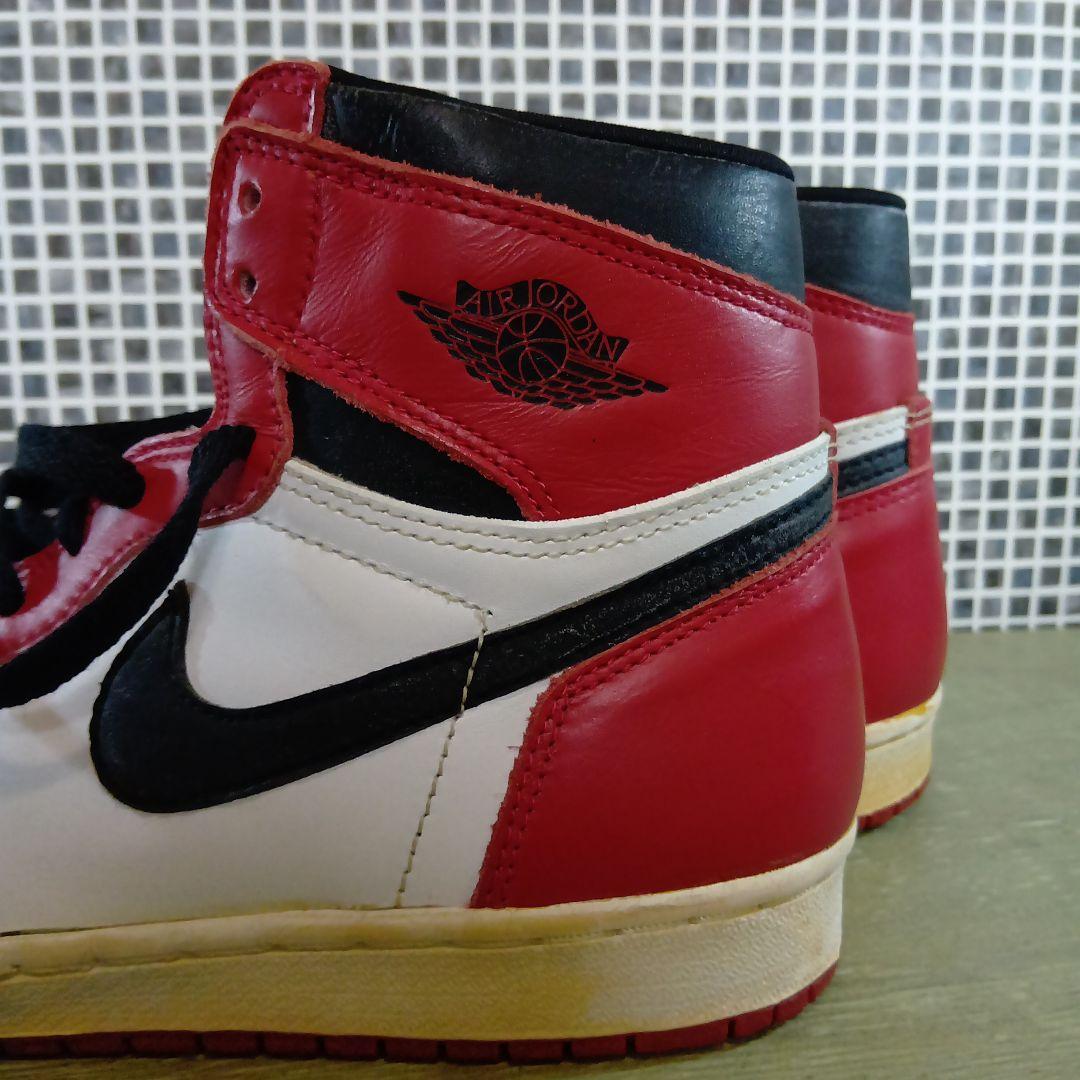 ナイキ　エアジョーダン1 Retro High OG \"Chicago\"