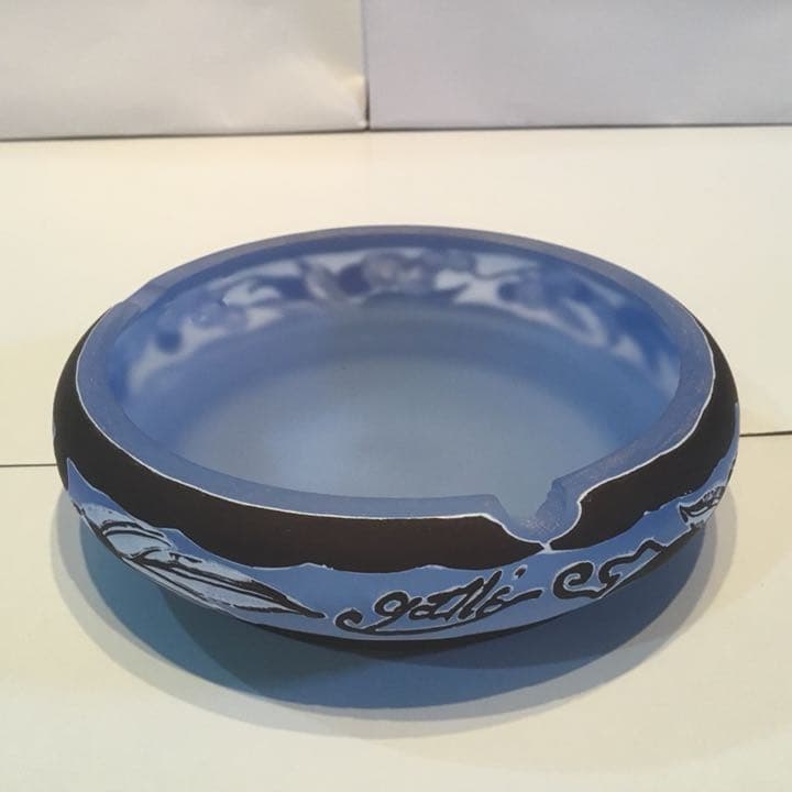 エミール・ガレ 復刻版 ルーマニア製 ハンドメイド 灰皿 小物入れ 花瓶 新品