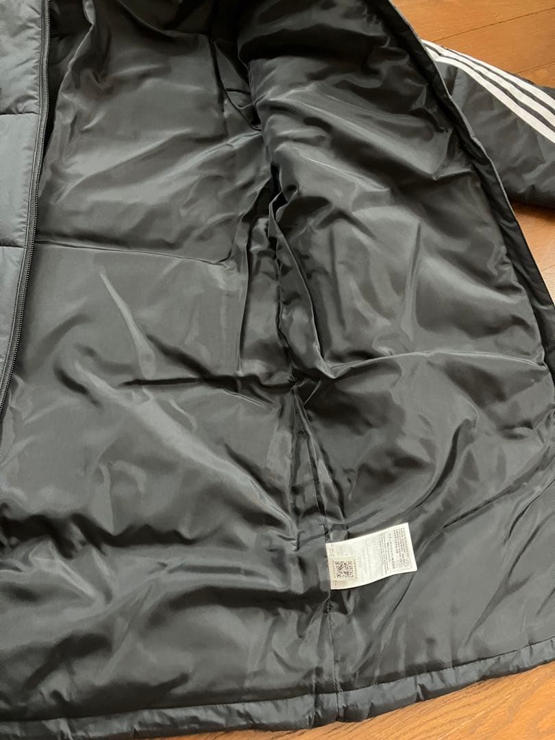 【新品】adidas ベンチコート フード付き　130