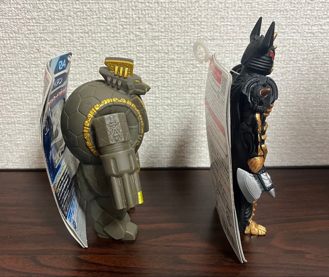 ウルトラマンエックス ルディアン モルド・スペクター タグ付き ソフビ