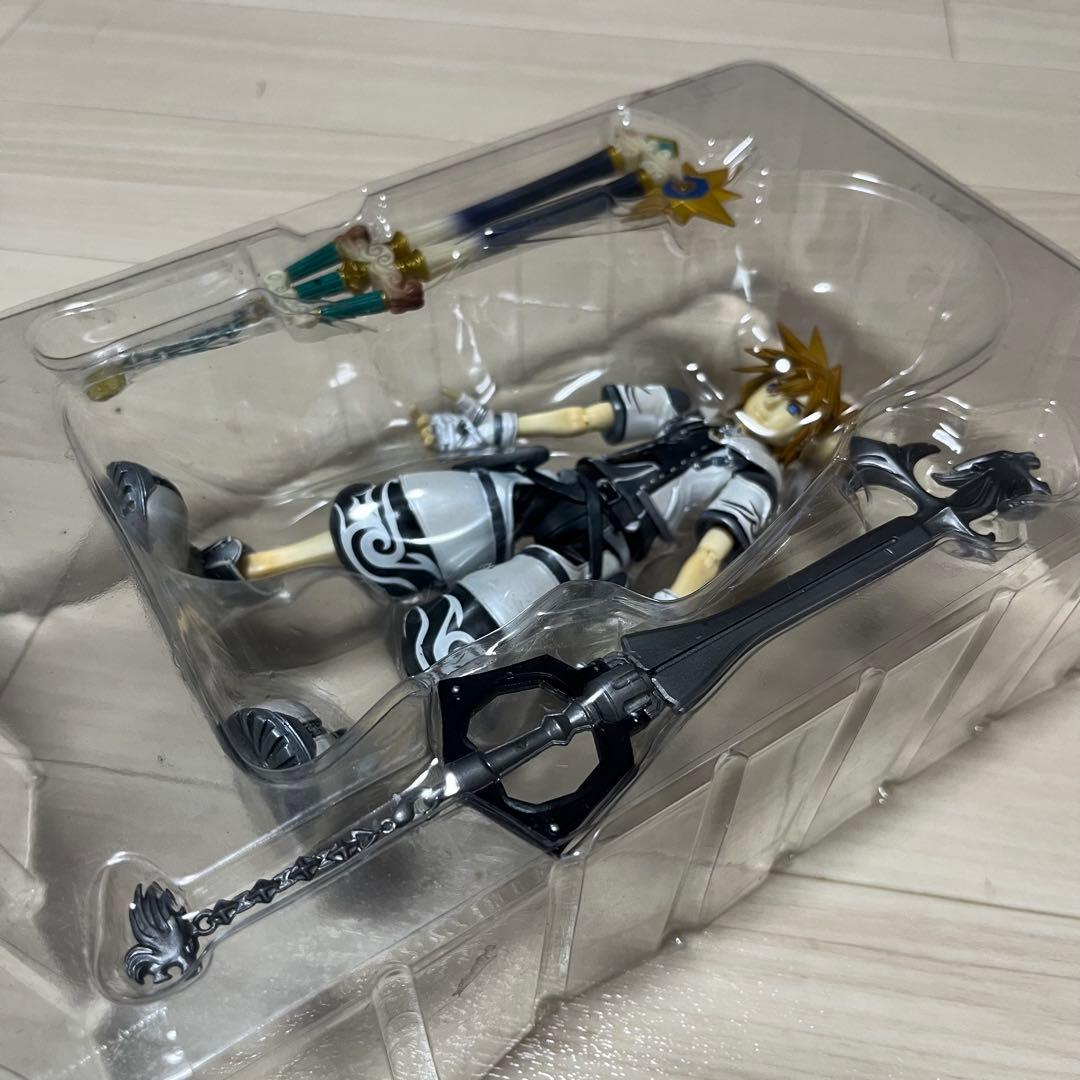 【本体美品】KINGDOM HEARTS II PLAY ARTS ソラ　2体