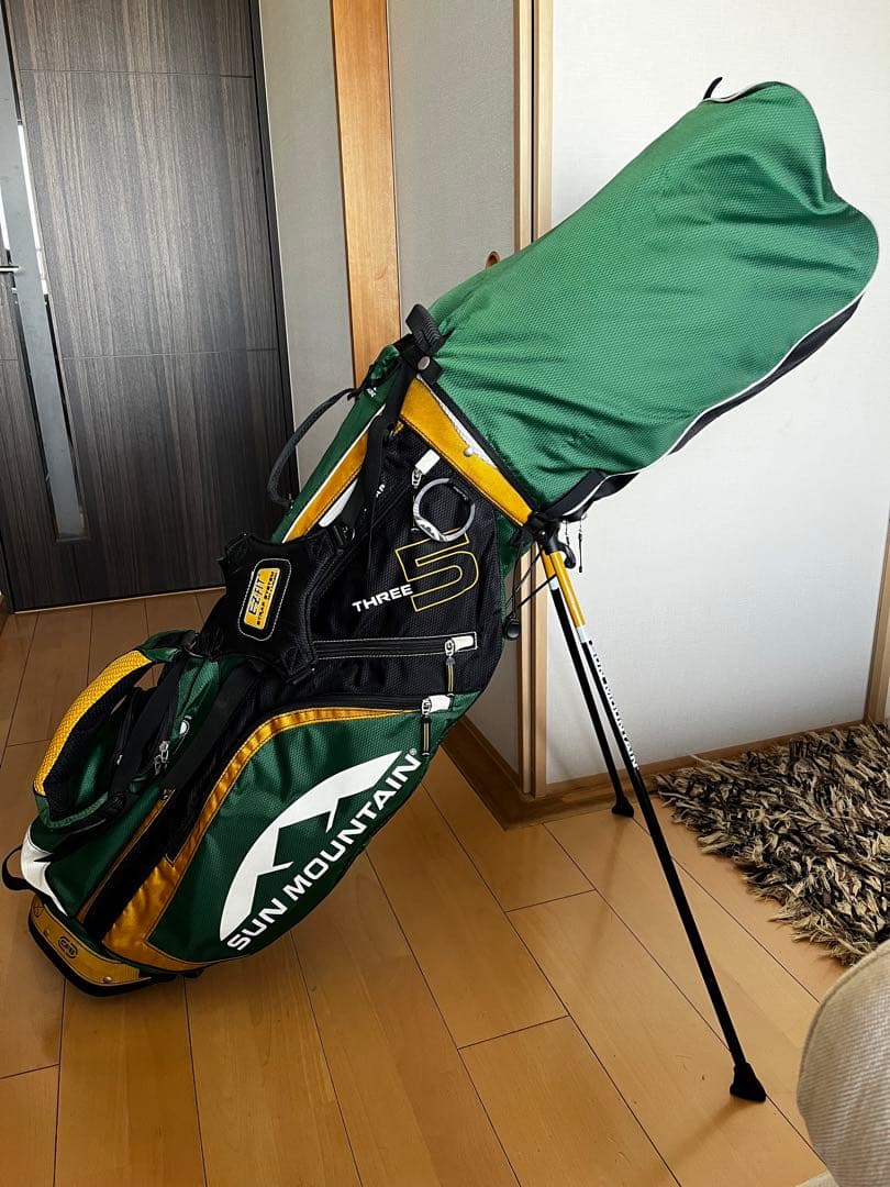 良品レア　サンマウンテン スタンド型キャディバッグ 希少カラーのグリーンイエロー