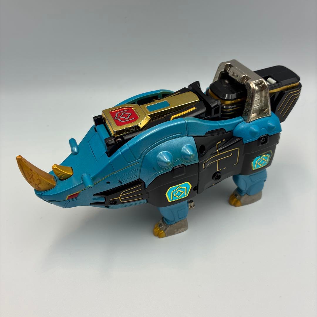 百獣戦隊ガオレンジャーDX ガオライノス&ガオマジロ　バンダイ