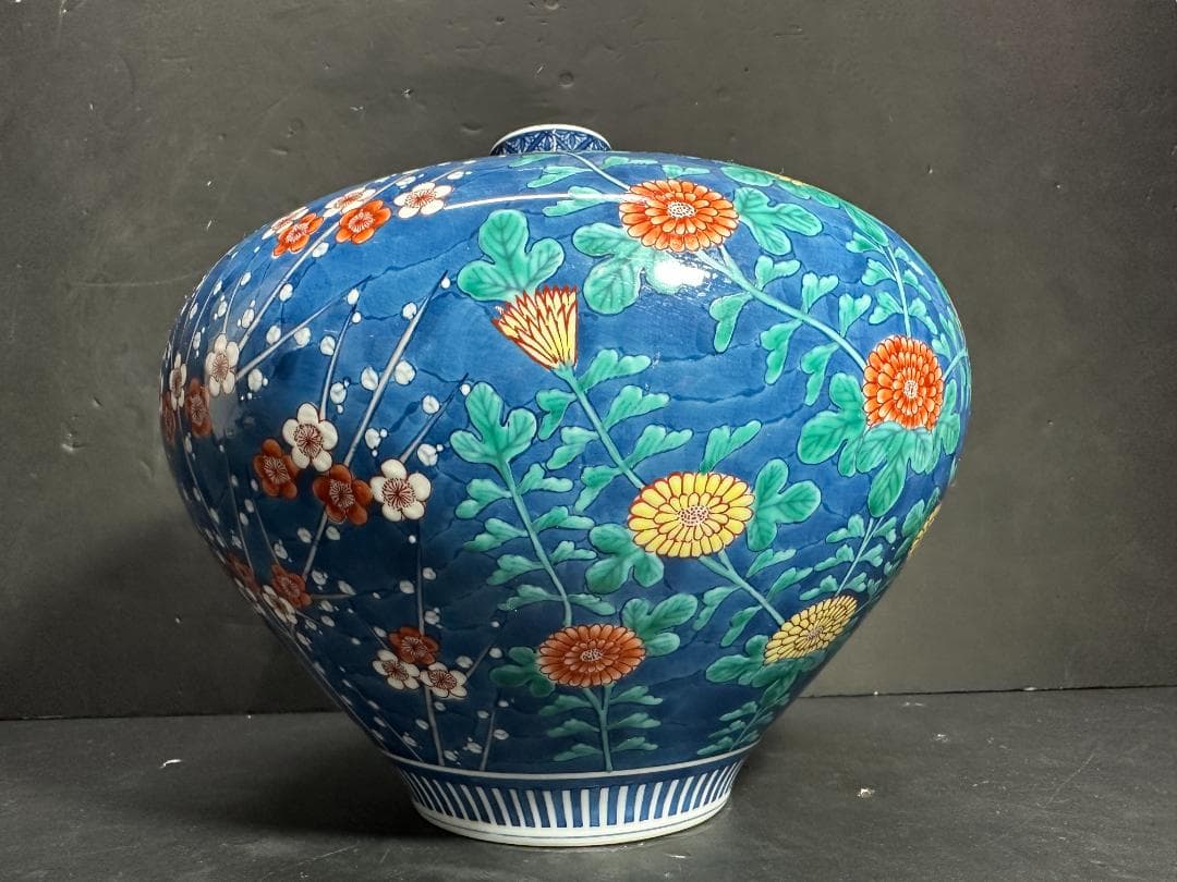 有田焼 伊万里焼 視行窯 池田視行作 染錦花唐草文壺 花瓶 色絵 染付