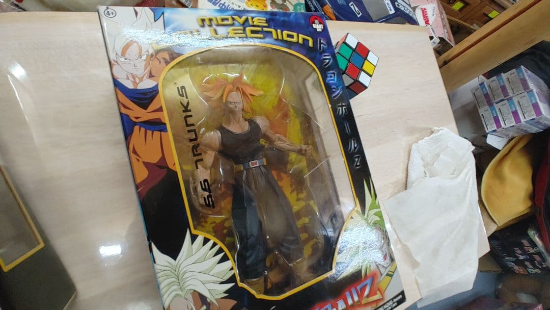 ドラゴンボールZ 孫悟空 ムービーコレクション　トランクス　輸入品