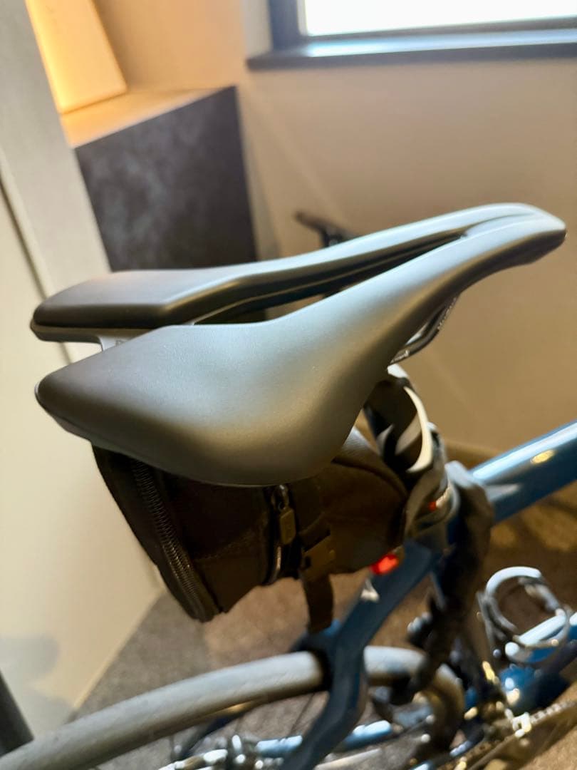 【走行1km未満！ほぼ新品屋内保管】PINARELLO ロードバイク サイズ56