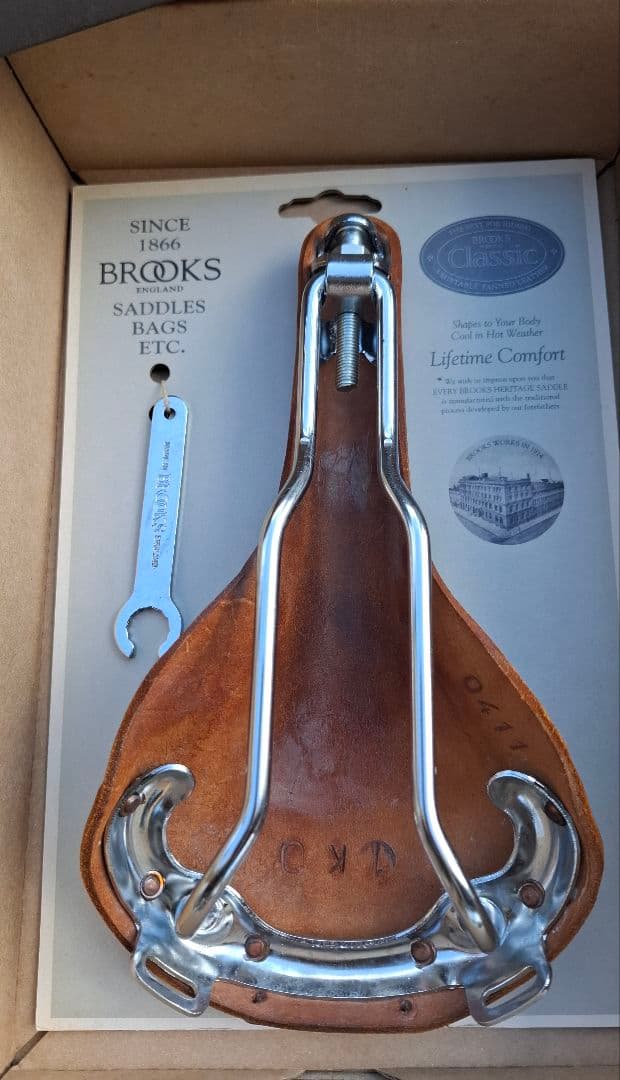 Brooks Swift サドル ブラウン