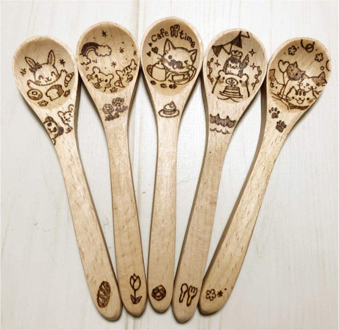 完売♬︎♡ꫛꫀꪝ✧‧˚ ウッドバーニング♡アニマルカトラリー♡