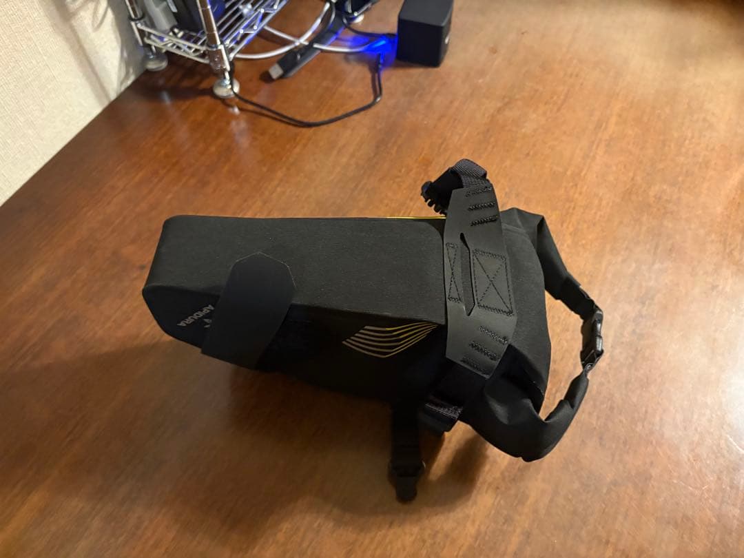 APIDURA サドルバッグ 【RACING SADDLE PACK 5L)