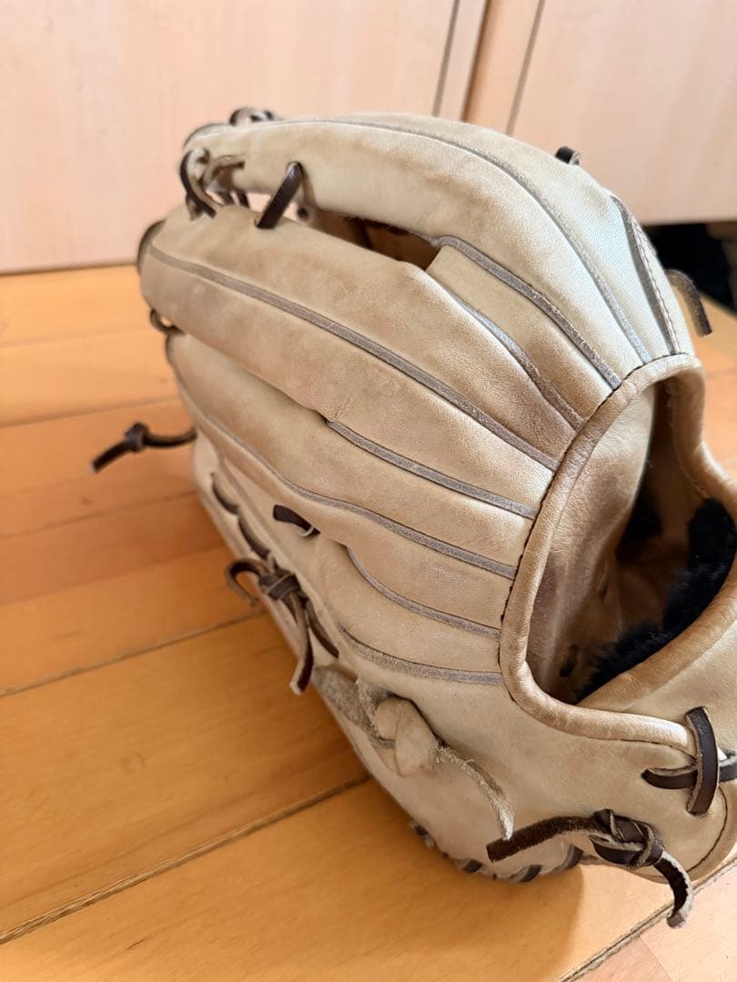 外野手用硬式グローブ