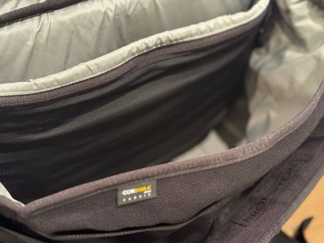 ク*ル様 ブロンプトン BROMPTON METRO MESSENGER BAG