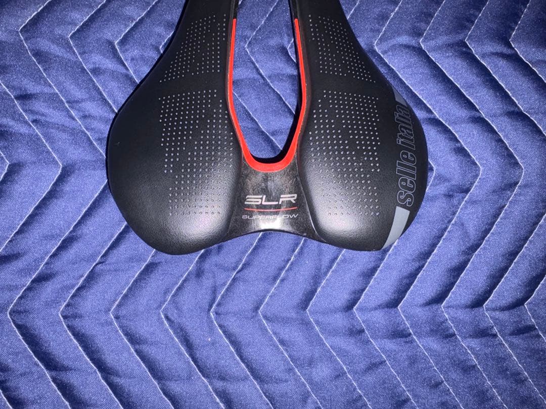 Selle Italia SLR BOOST キットカルボニオ スーパーフロー