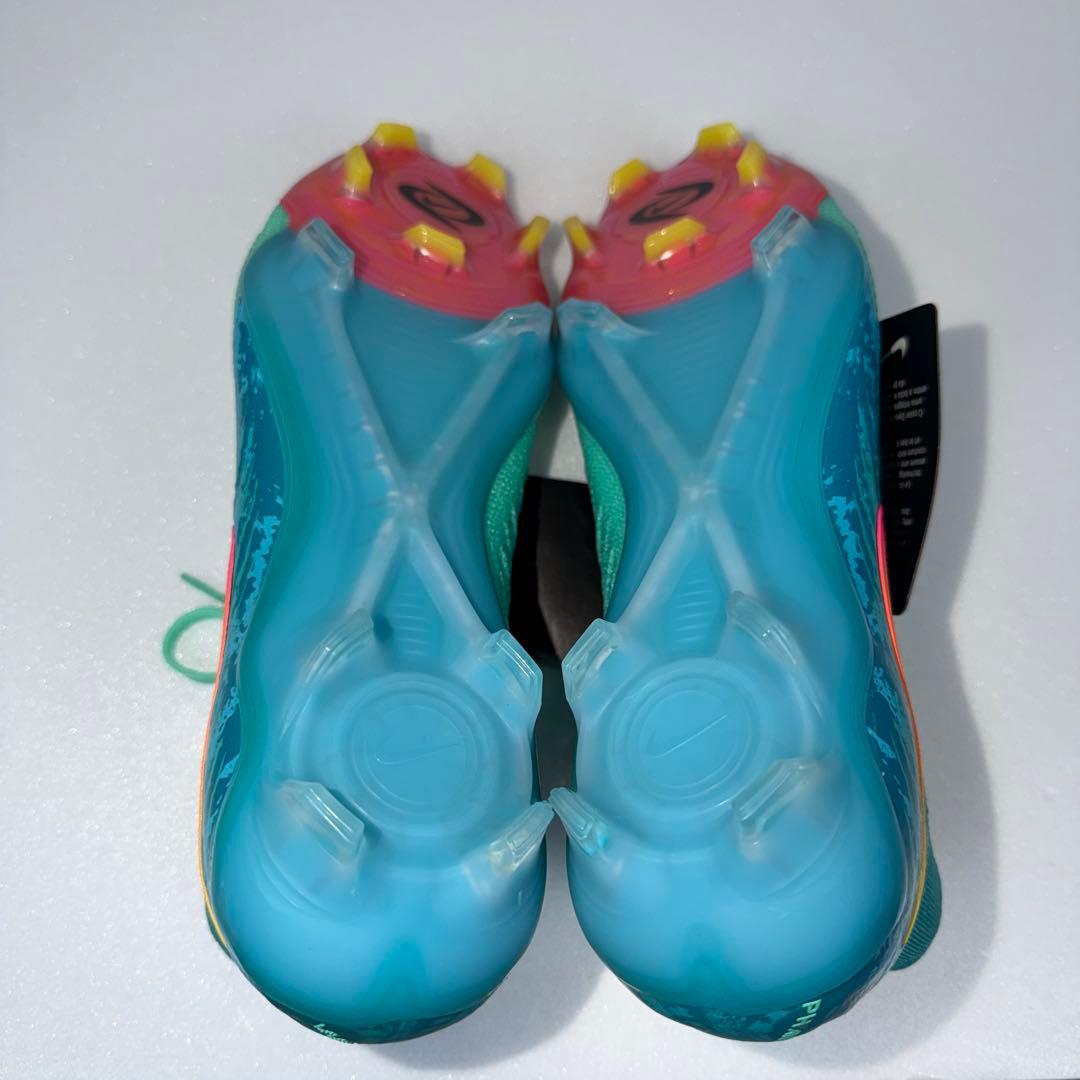 新品 NIKE PHANTOM LUNA 2 ELITE LV8 FG