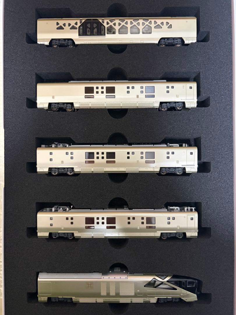KATO 10-1447 JR東日本 E001系　TRAIN SUITE 四季島