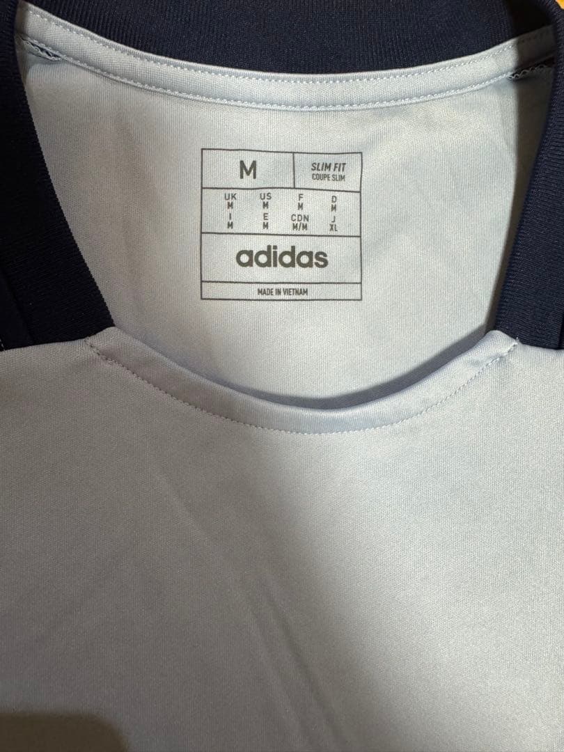 adidas レアル・マドリード ノースリーブ　トレーニングウェア