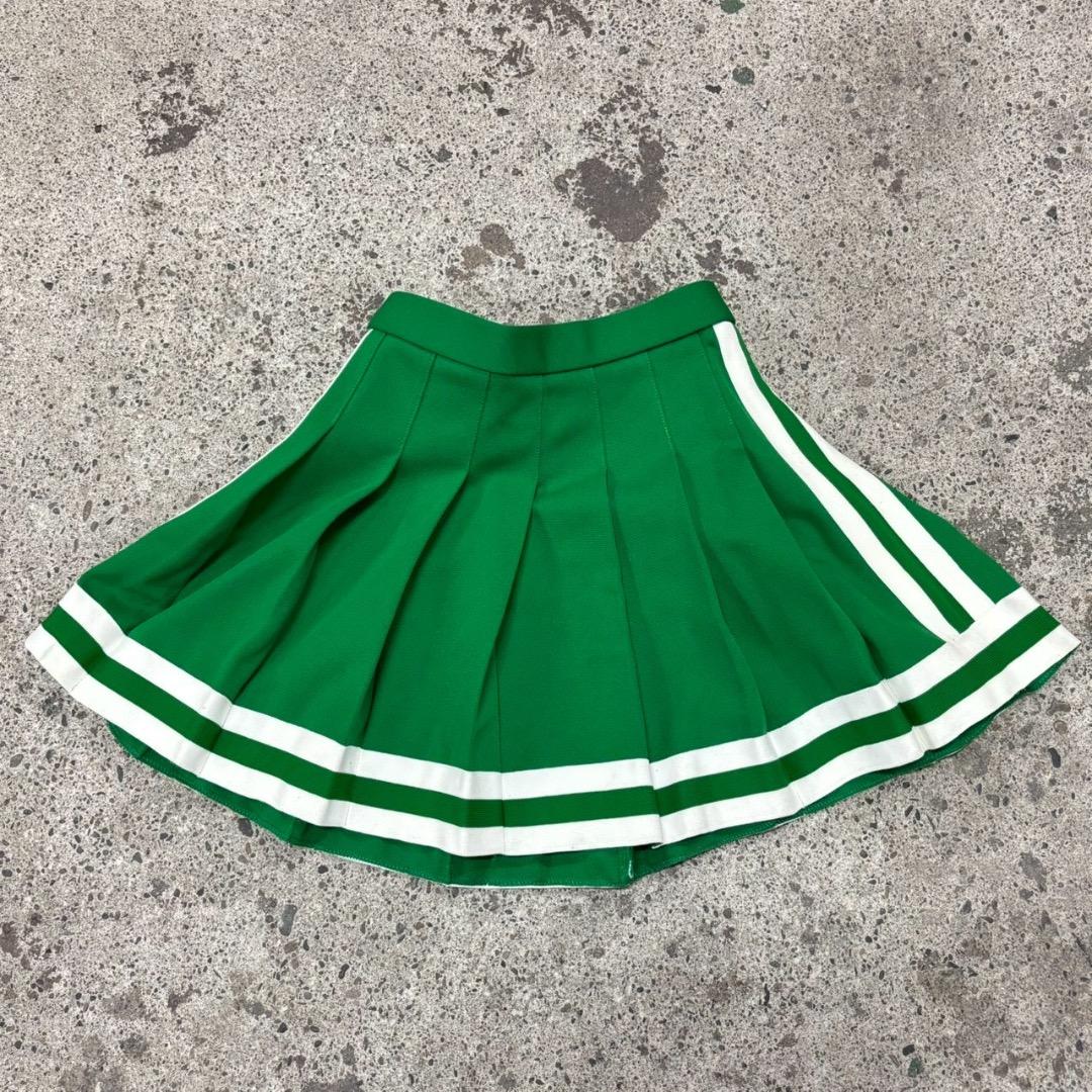 【超希少】チア服 高校 緑色　グリーン　コスプレ　チアリーディング