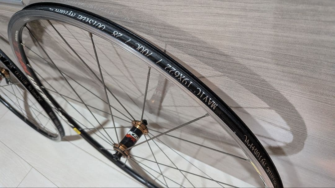 MAVIC AKSIUM RACE(前後セット)