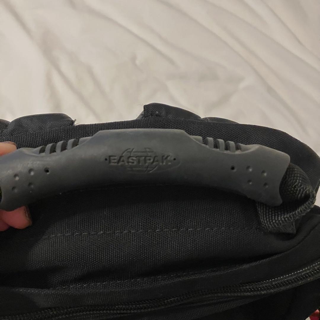 希少　EASTPAK xgirl ブラックバックパック