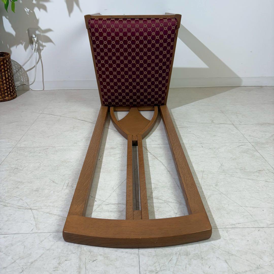 モダンチェア　ハイバックチェア　チャペルチェア　教会　椅子