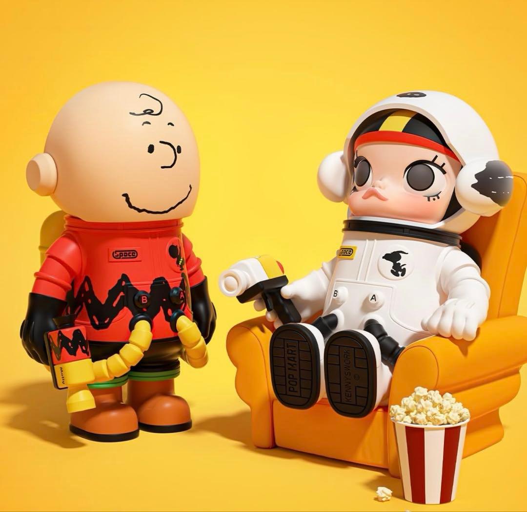 SNOOPY PEANUTS MEGA SPACE MOLLY 100% 限定