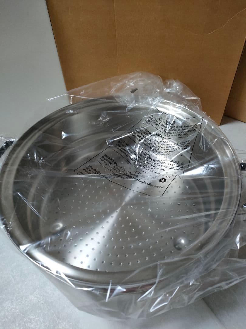 Tupperware製　レインボークッカー　プレミアム　スチーマー新品、未使用品