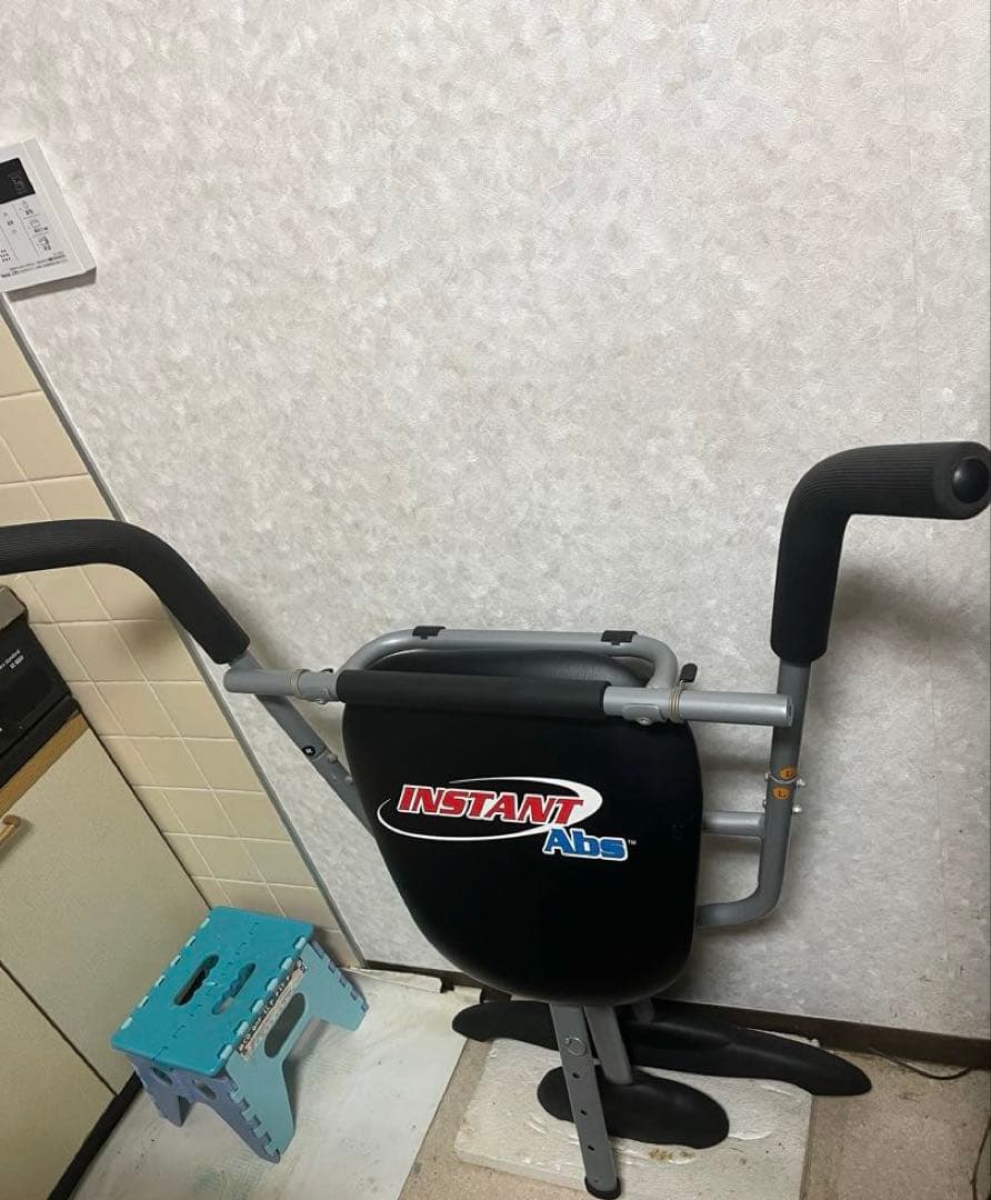 インスタント　アブ　トレーニングマシン　フィットネス