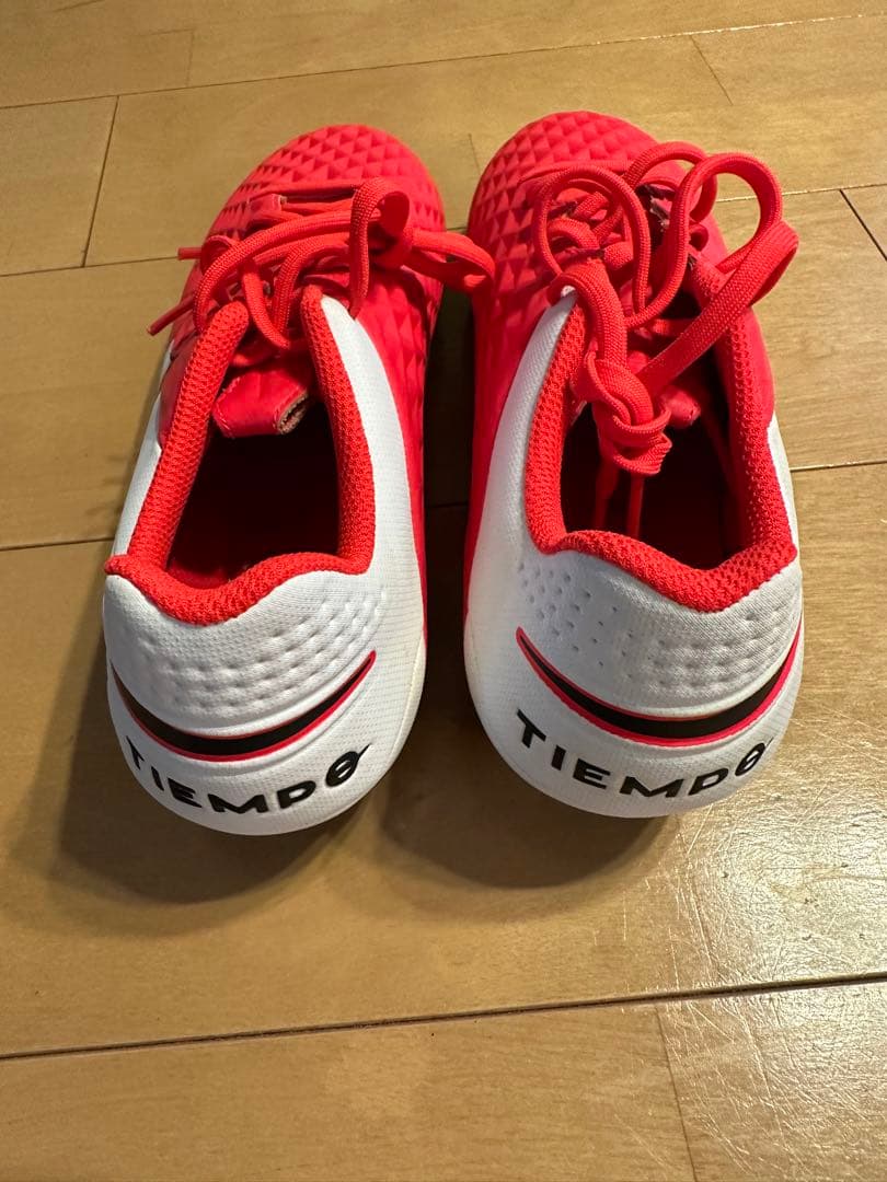 [新品未使用]NIKE TIEMPO 25.5cm