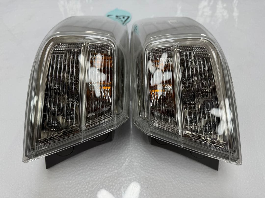 ホンダ　オデッセイRB3/4 クリアテールランプLED　コイト220-17754