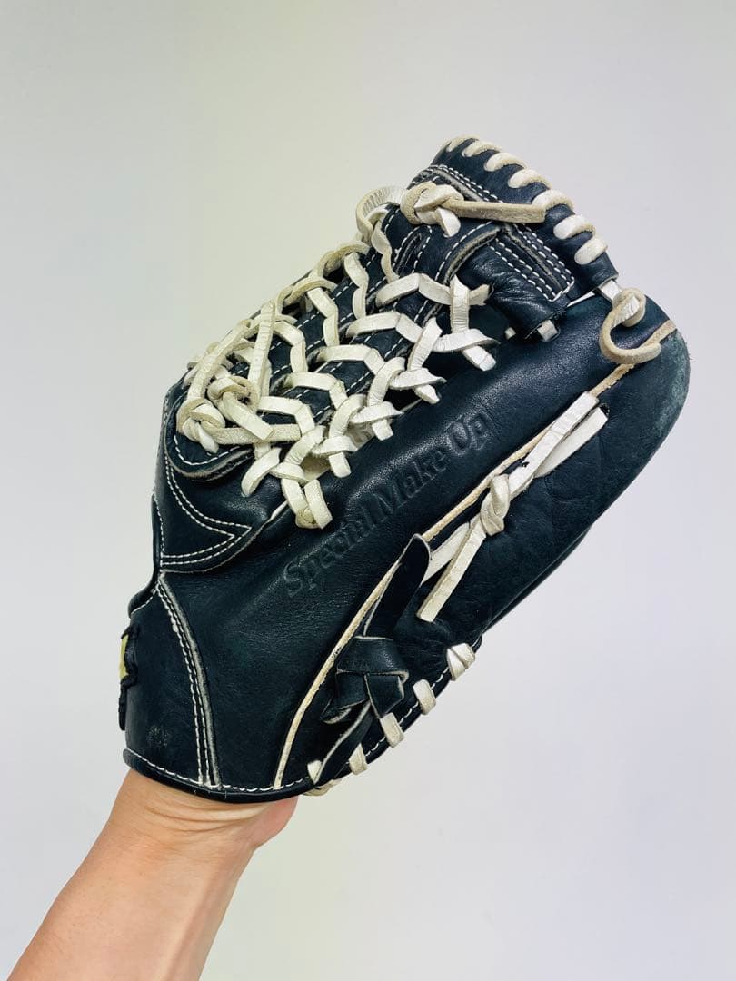 【美品】SSK エスエスケー　軟式野球用　内野手用 黒色　白色　グローブ　野球