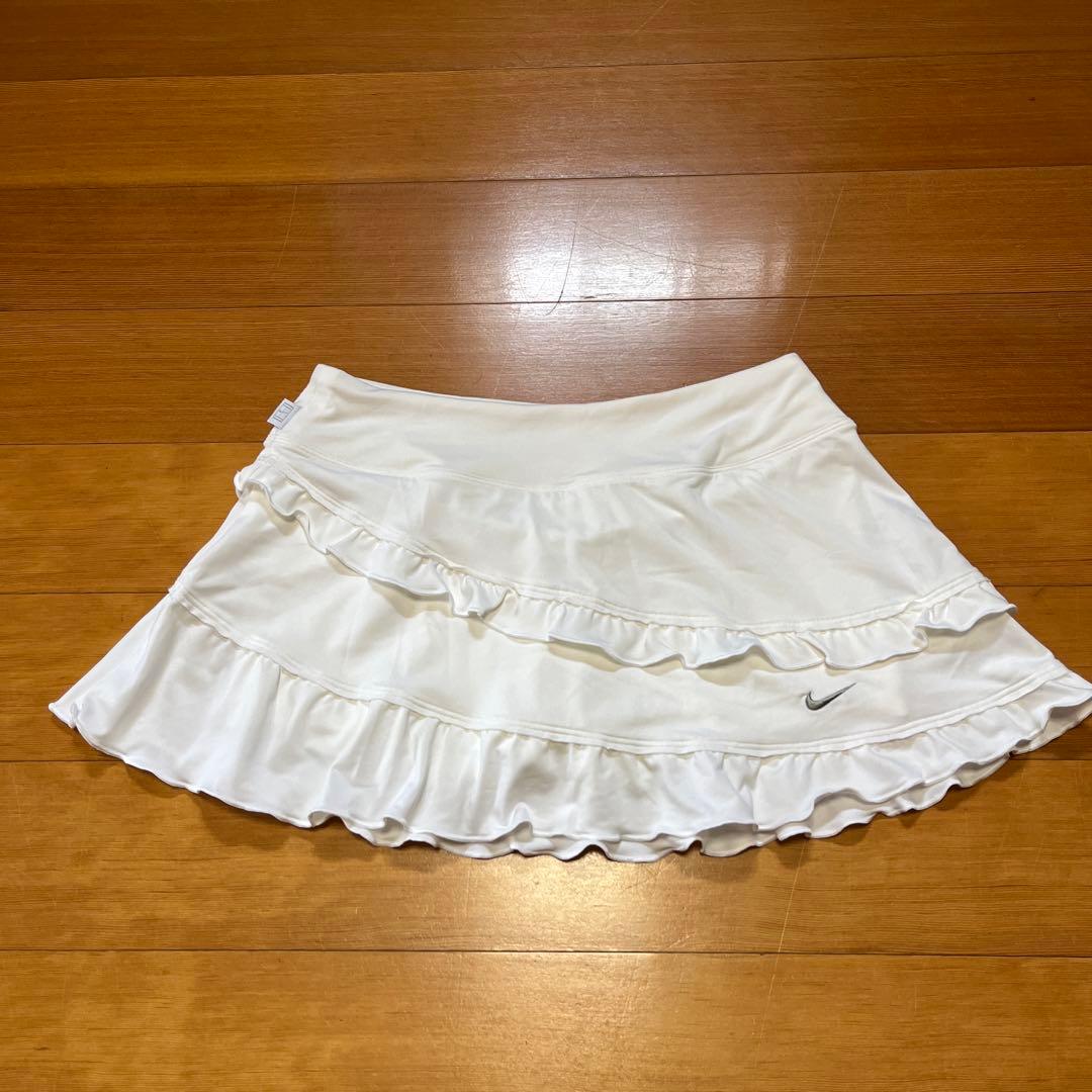 ナイキ　テニスウェア　２点セット