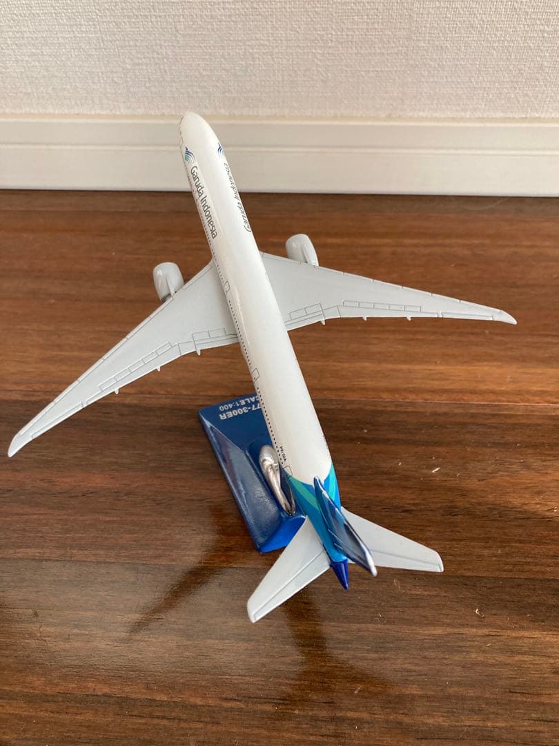 Garuda Indonesia B777-300ER 模型 1/400